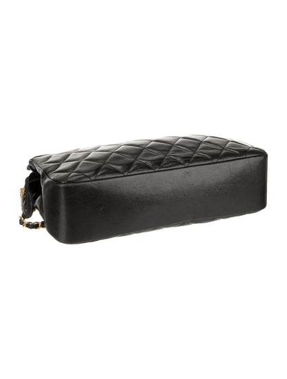 Quilted Chain Shoulder Bag
