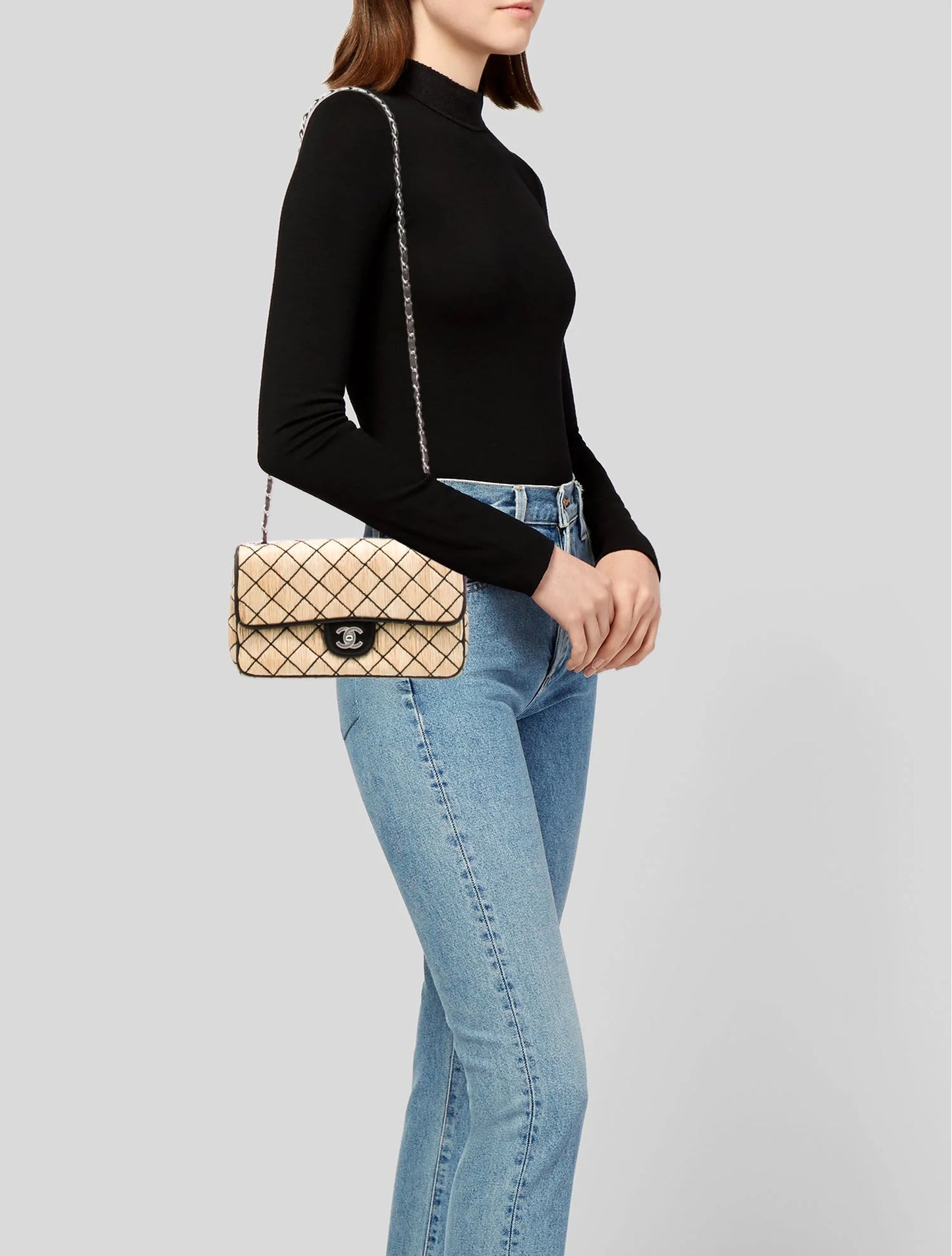Classic Medium Raffia Single Flap Bag