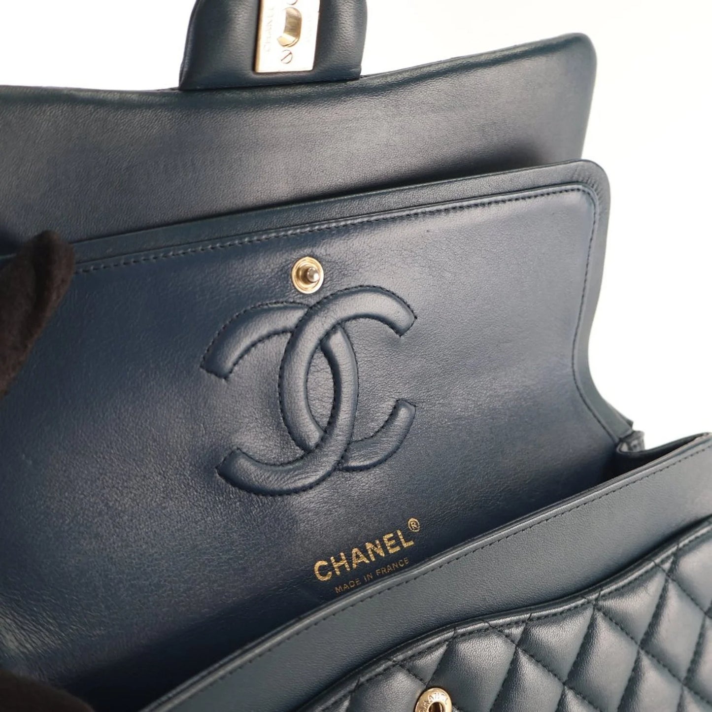 Interlocking CC Classic Double Flap Bag Medium